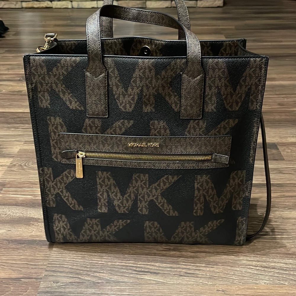 Michael Kors Kenly tote, in brown monogram